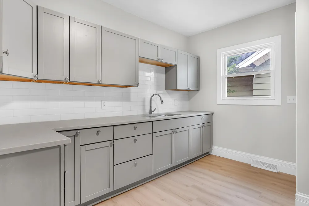 6425 Van Buren Avenue Hammond, IN 46324
