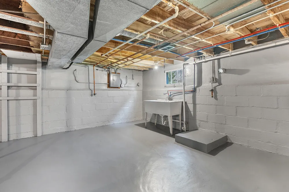 6425 Van Buren Avenue Hammond, IN 46324