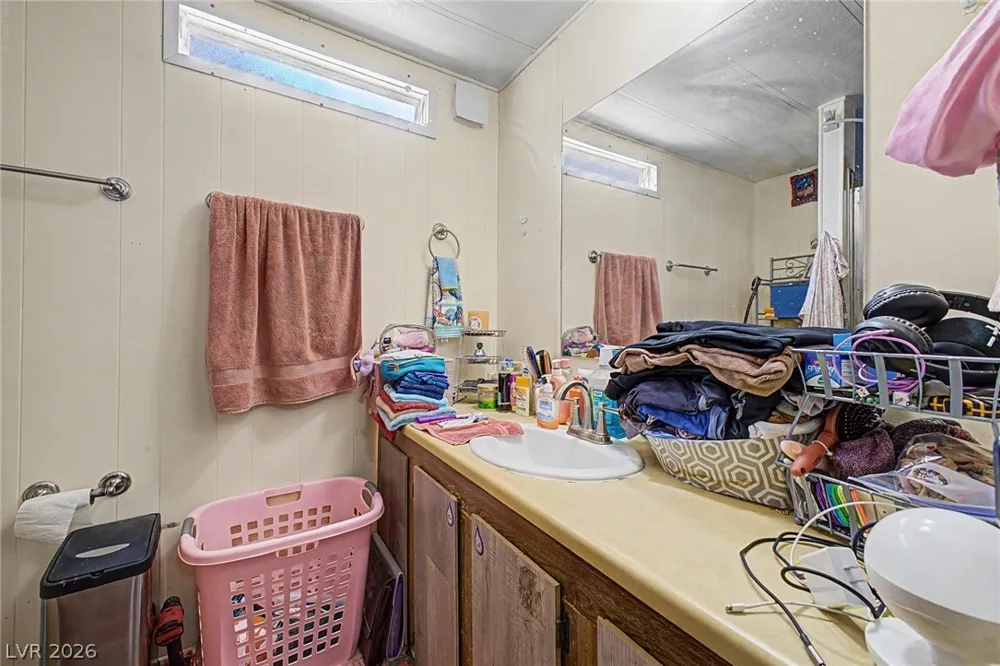 3802 Pecan Lane Las Vegas, NV 89115