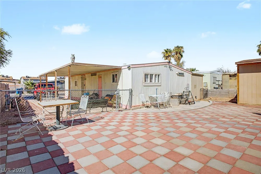 3802 Pecan Lane Las Vegas, NV 89115