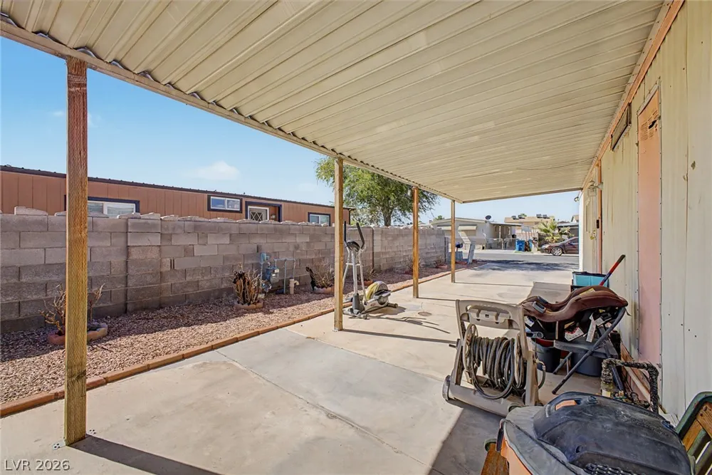 3802 Pecan Lane Las Vegas, NV 89115