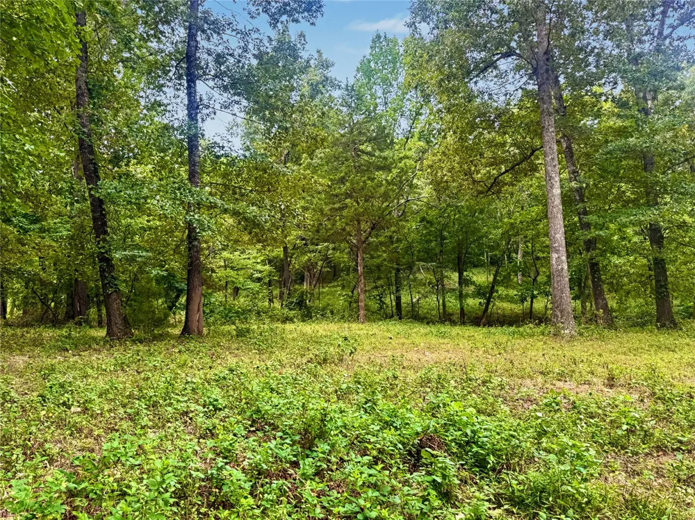 474482 E 850 ROAD Stilwell, OK 74960
