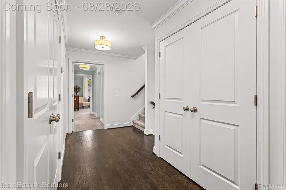 1840 Washington Boulevard Birmingham City, MI 48009