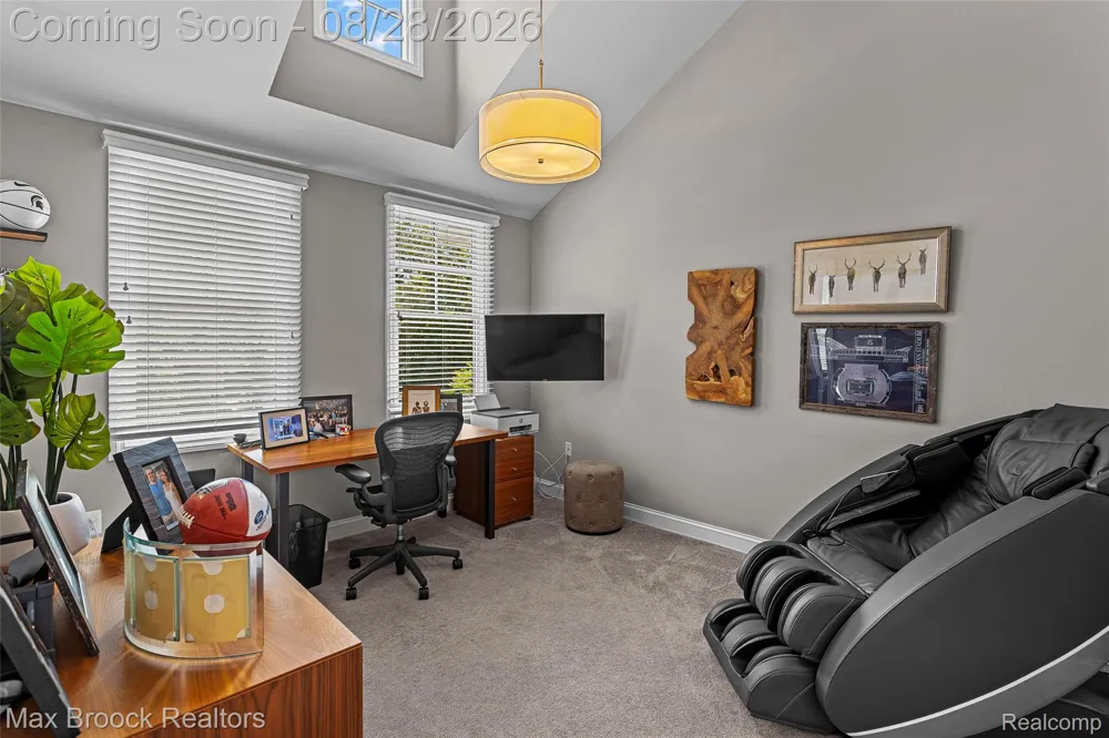 1840 Washington Boulevard Birmingham City, MI 48009