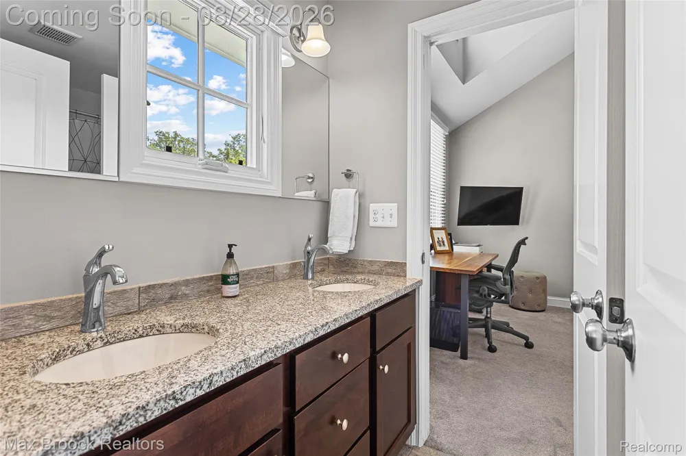 1840 Washington Boulevard Birmingham City, MI 48009
