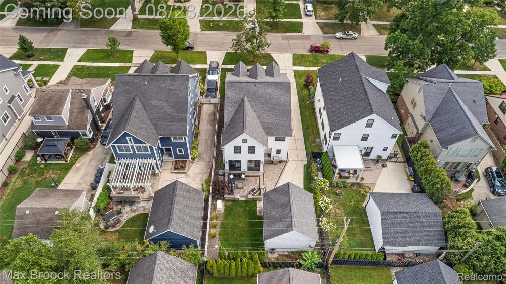 1840 Washington Boulevard Birmingham City, MI 48009