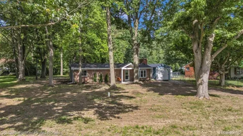 76107 Van Dyke Road