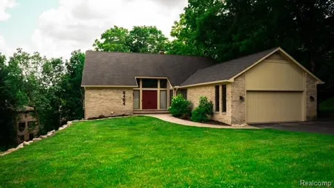 8454 Fawn Valley Drive