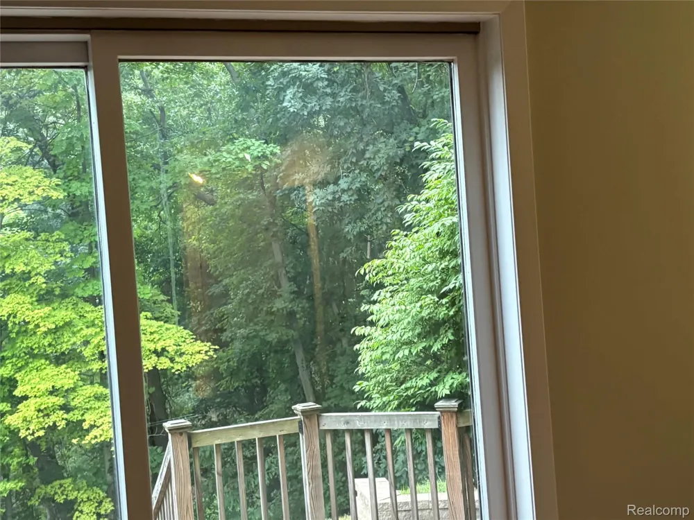 8454 Fawn Valley Drive Independence Charter Township, MI 48348