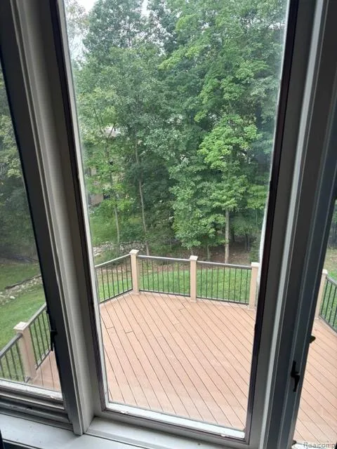 8454 Fawn Valley Drive Independence Charter Township, MI 48348