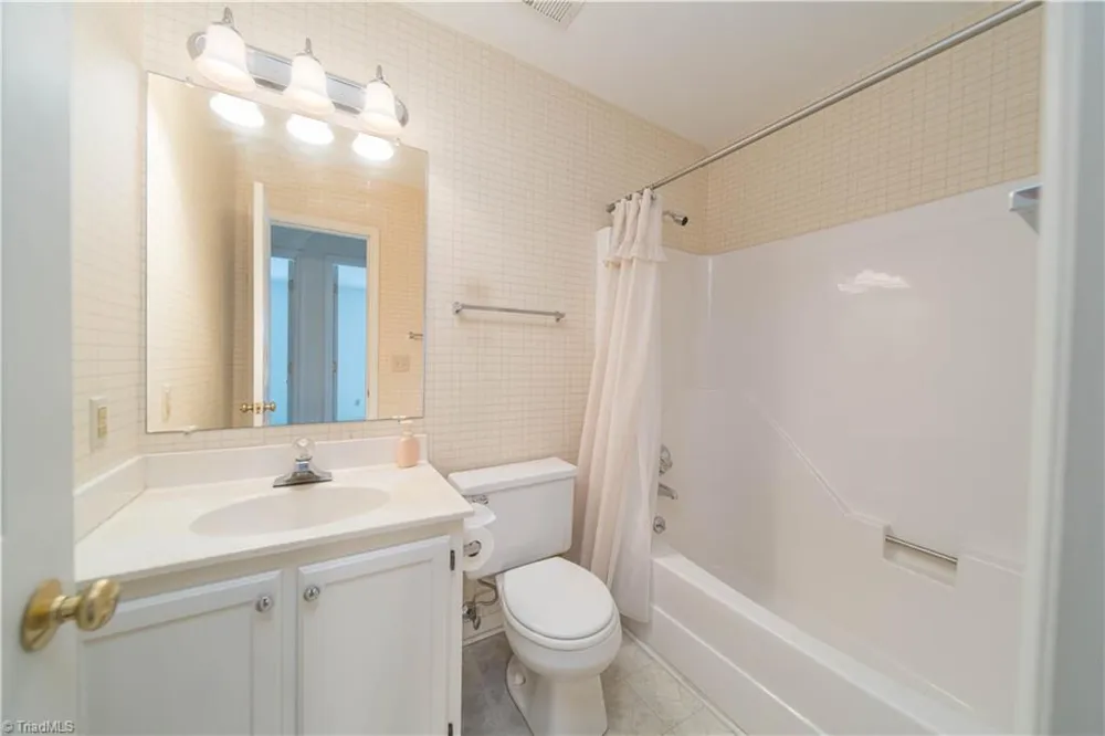 1605 Bridgton Road Winston-Salem, NC 27127