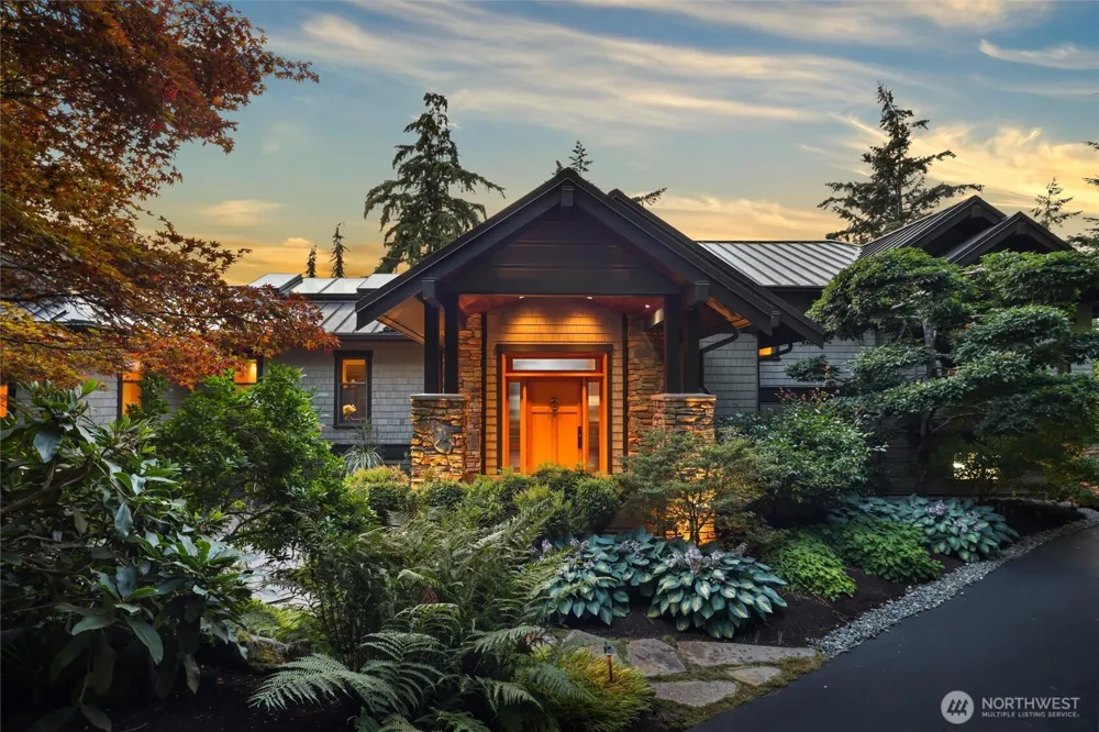 10458 Seabeck Highway NW Seabeck, WA 98380