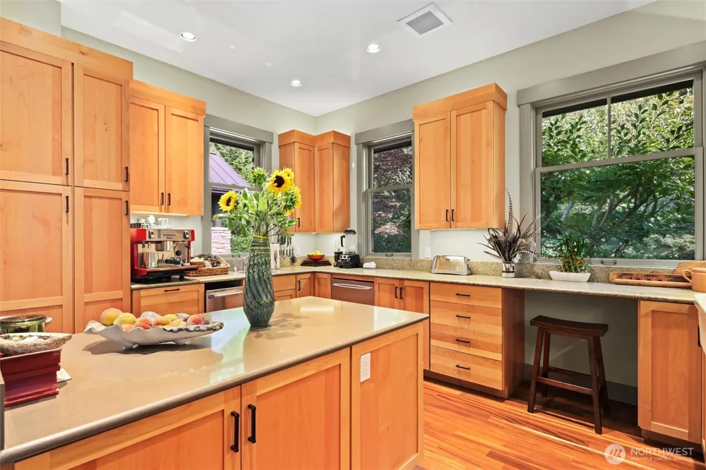 10458 Seabeck Highway NW Seabeck, WA 98380