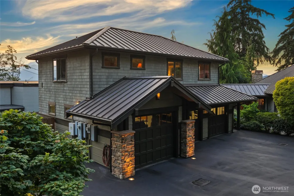 10458 Seabeck Highway NW Seabeck, WA 98380