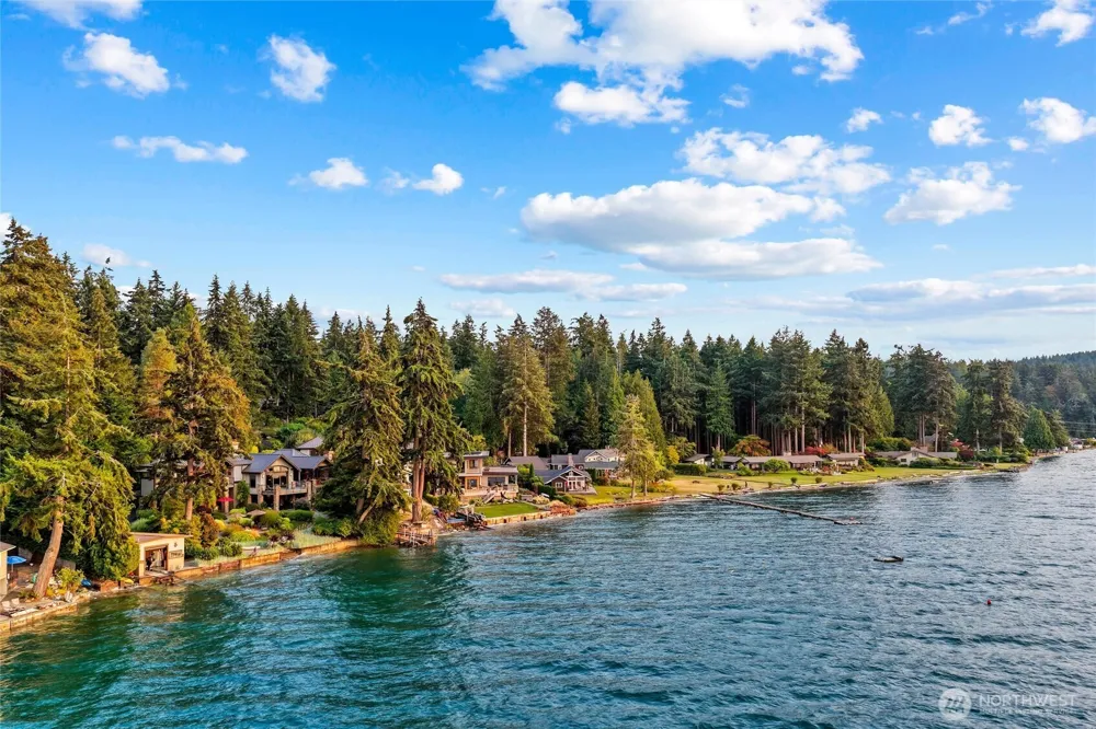 10458 Seabeck Highway NW Seabeck, WA 98380