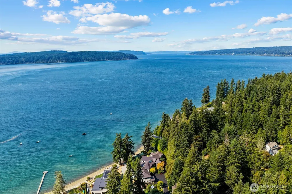 10458 Seabeck Highway NW Seabeck, WA 98380