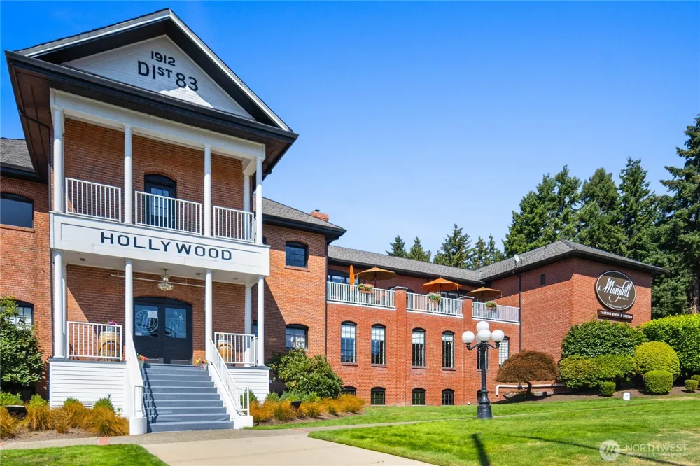 14315 149th Place NE Woodinville, WA 98072