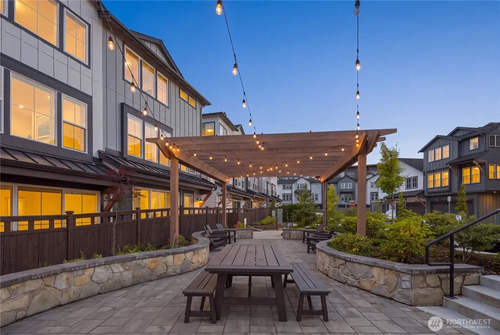 14315 149th Place NE Woodinville, WA 98072