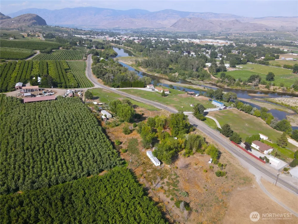 2103 Highway 7 Oroville, WA 98844