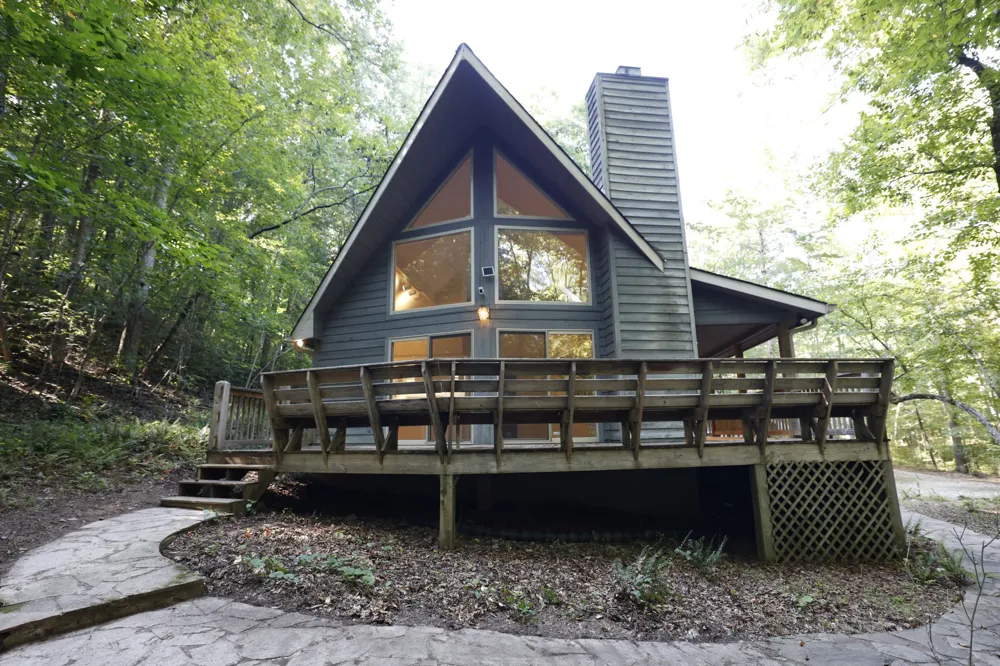 1336 Big Tom Rd Kingston Springs, TN 37082