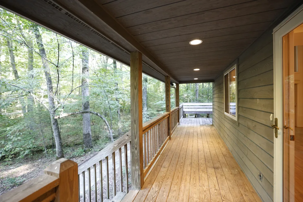 1336 Big Tom Rd Kingston Springs, TN 37082