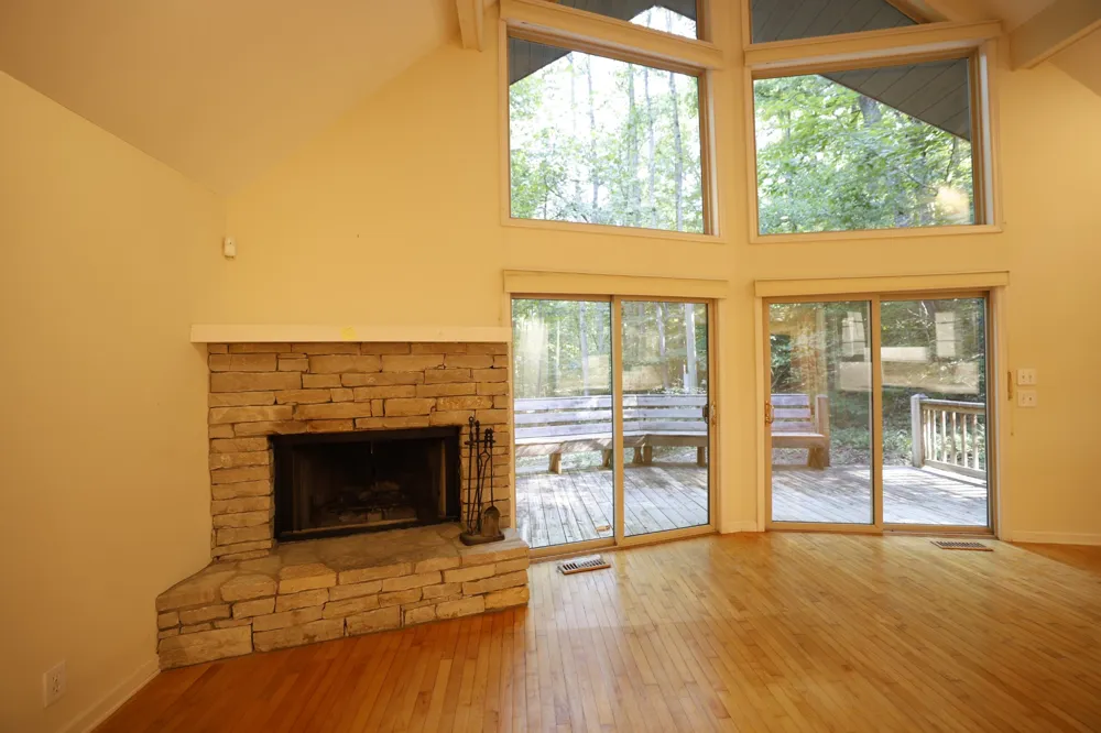 1336 Big Tom Rd Kingston Springs, TN 37082