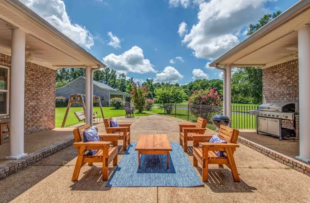 1215 Beaver Creek Dr Mason, TN 38049