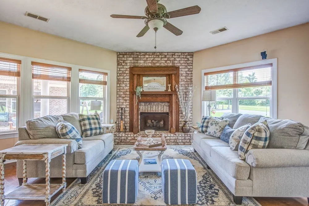 1215 Beaver Creek Dr Mason, TN 38049