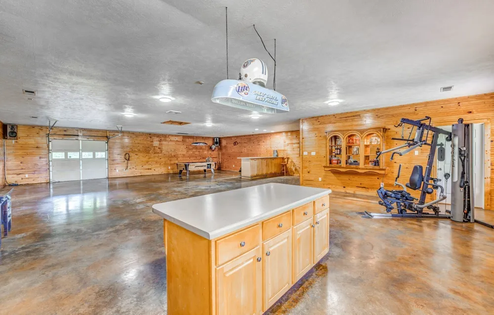 1215 Beaver Creek Dr Mason, TN 38049