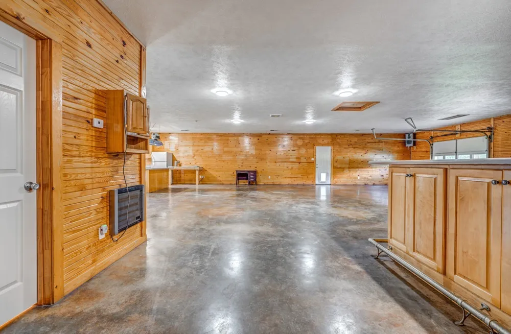 1215 Beaver Creek Dr Mason, TN 38049