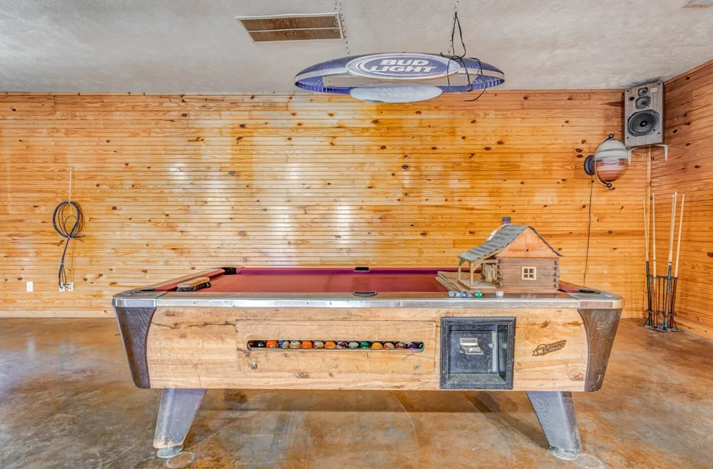 1215 Beaver Creek Dr Mason, TN 38049