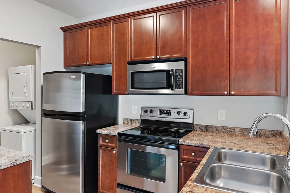 8221 Lenox Creekside Dr #10 Antioch, TN 37013