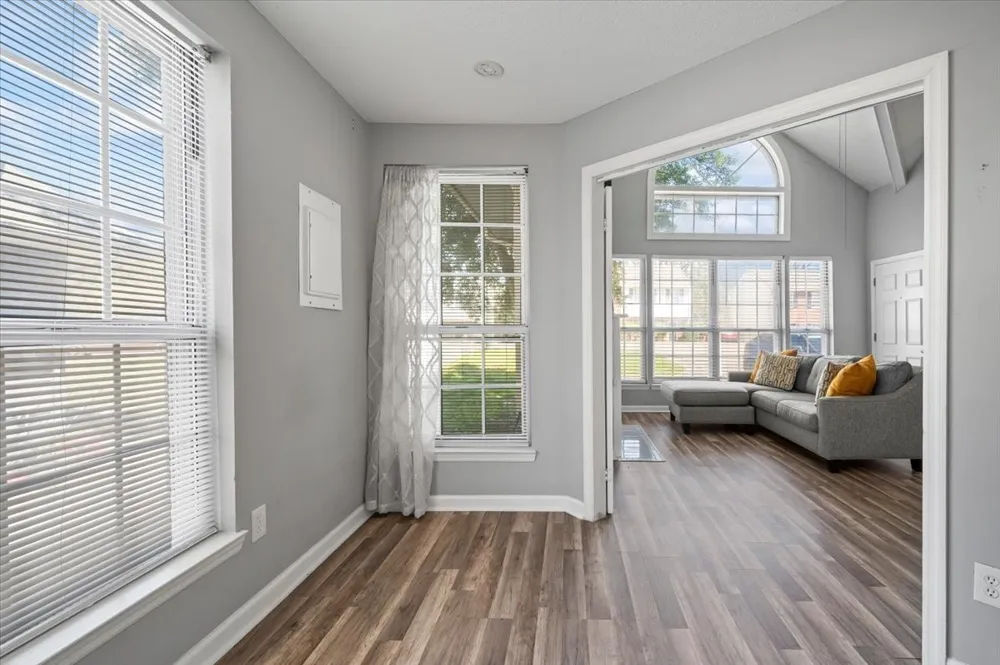 1119 Waggoner Ct W Nashville, TN 37214