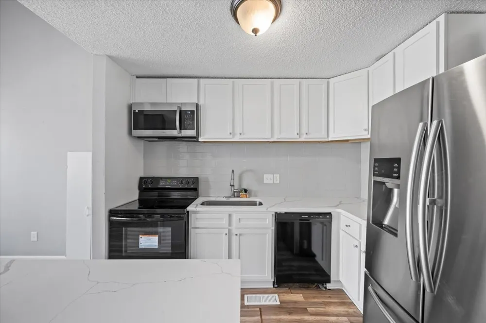1119 Waggoner Ct W Nashville, TN 37214
