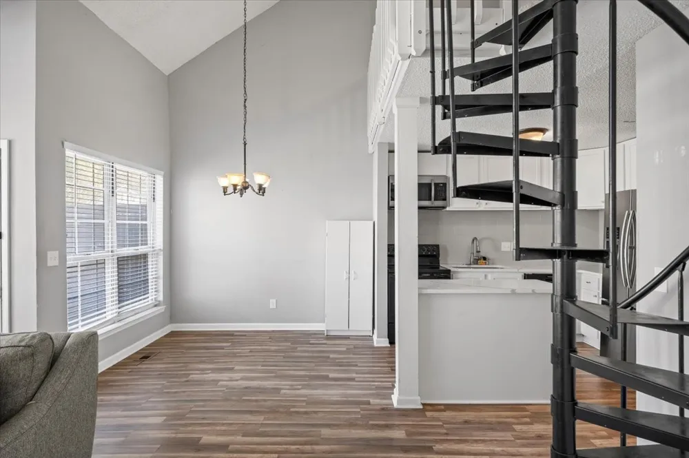 1119 Waggoner Ct W Nashville, TN 37214