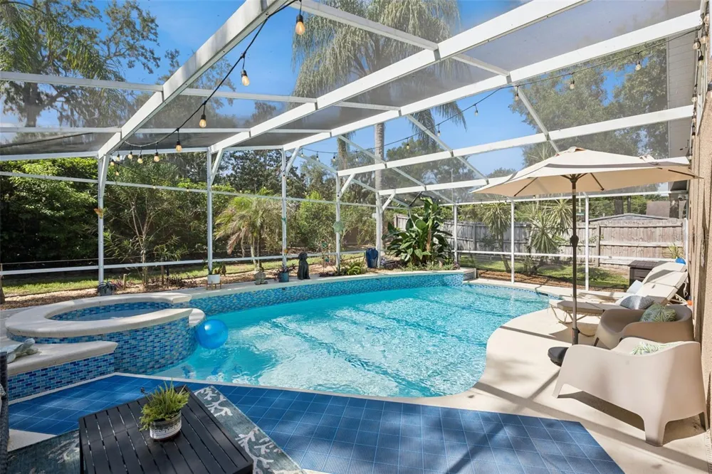 1038 ROYAL OAKS DRIVE Apopka, FL 32703