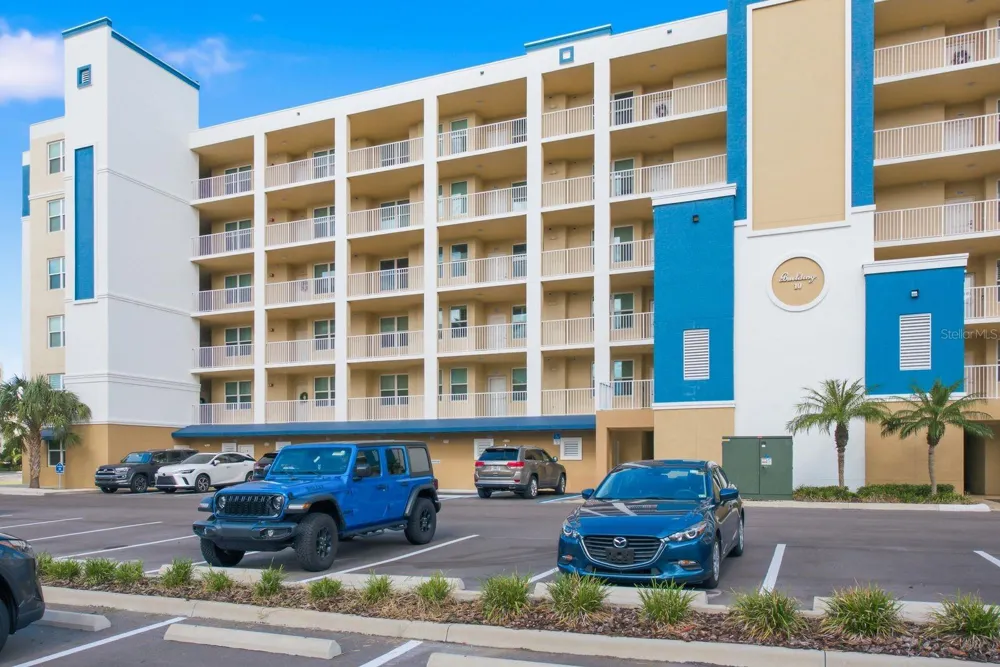 960 STARKEY ROAD #10304 Largo, FL 33771