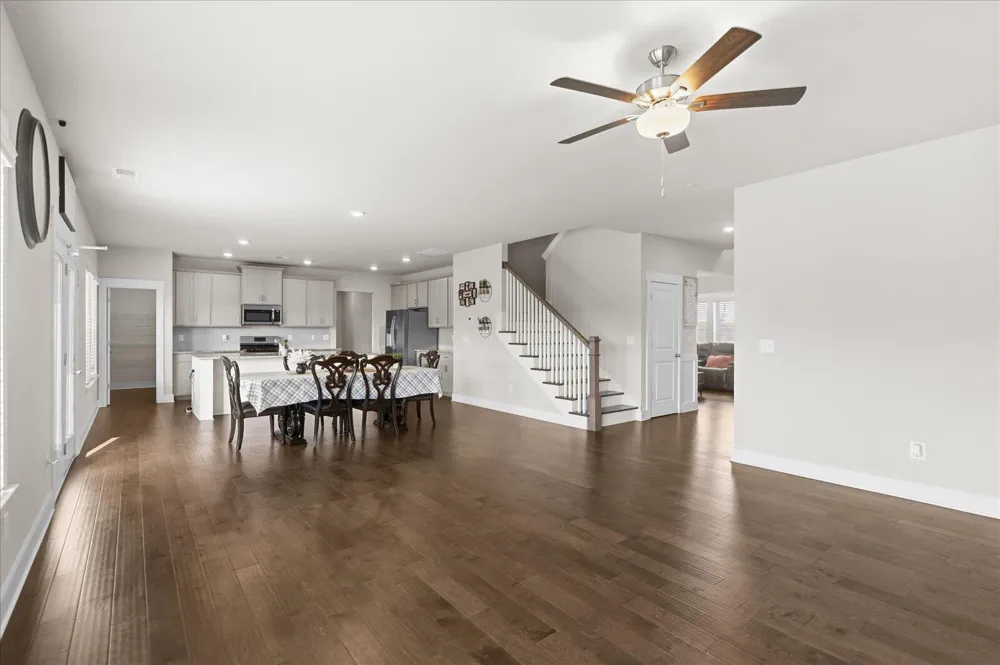 4742 Wellesley Drive Ooltewah, TN 37363