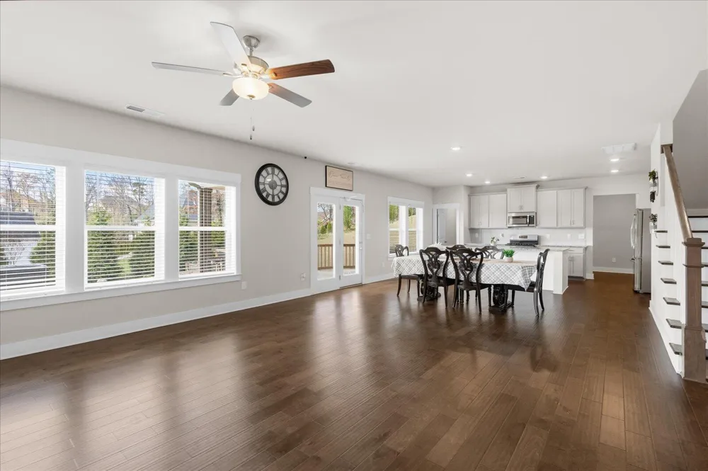 4742 Wellesley Drive Ooltewah, TN 37363