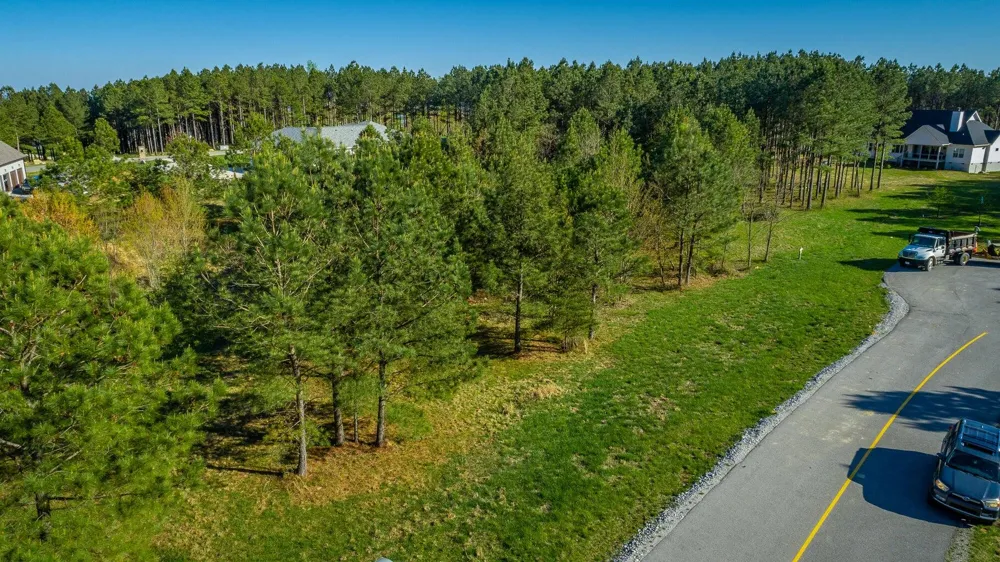 285 Pioneer Road Jasper, TN 37347