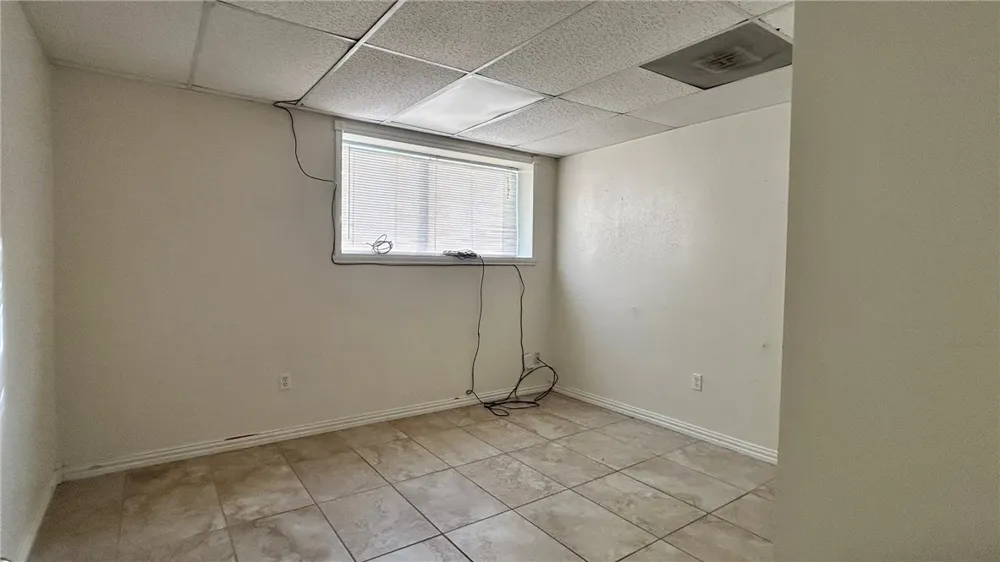 2738 Dallas Avenue Ingleside, TX 78362