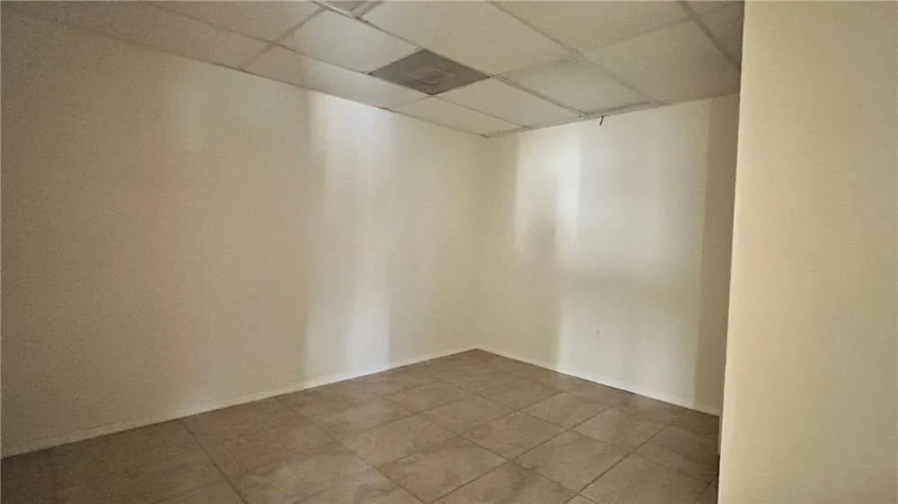 2738 Dallas Avenue Ingleside, TX 78362