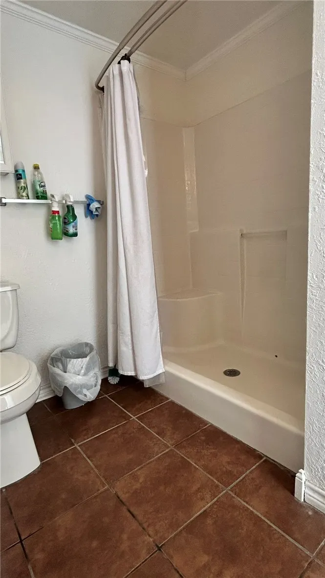 2738 Dallas Avenue Ingleside, TX 78362