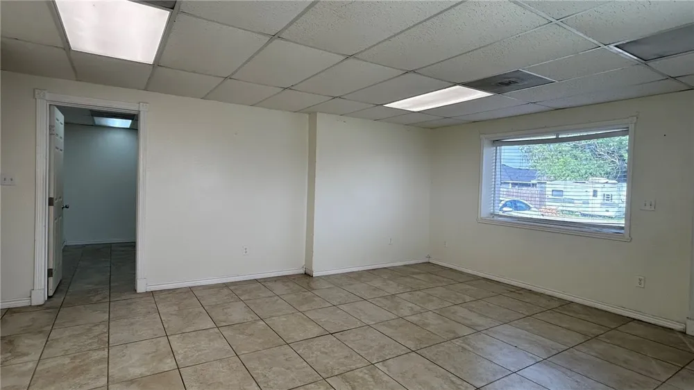 2738 Dallas Avenue Ingleside, TX 78362