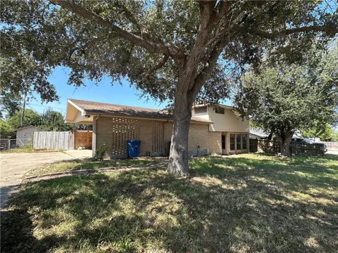 11121 Birdwood