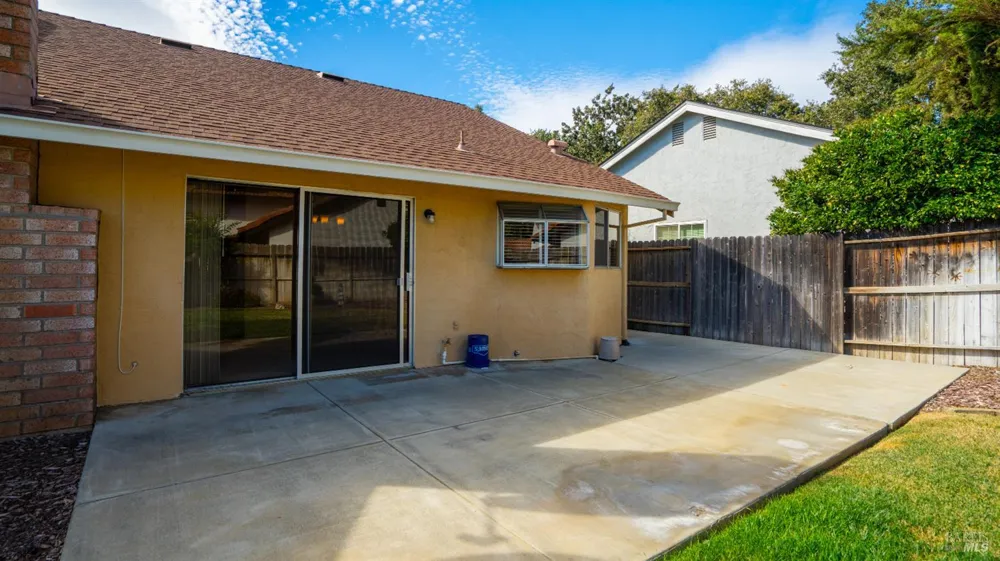 848 Arbor Oaks Drive Vacaville, CA 95687