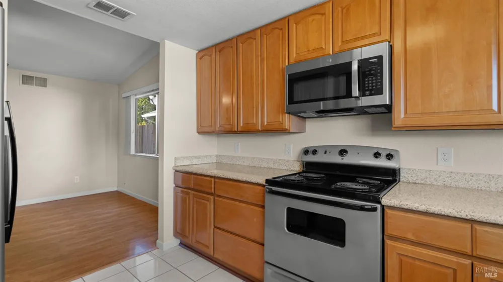 848 Arbor Oaks Drive Vacaville, CA 95687