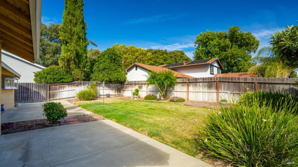 848 Arbor Oaks Drive Vacaville, CA 95687