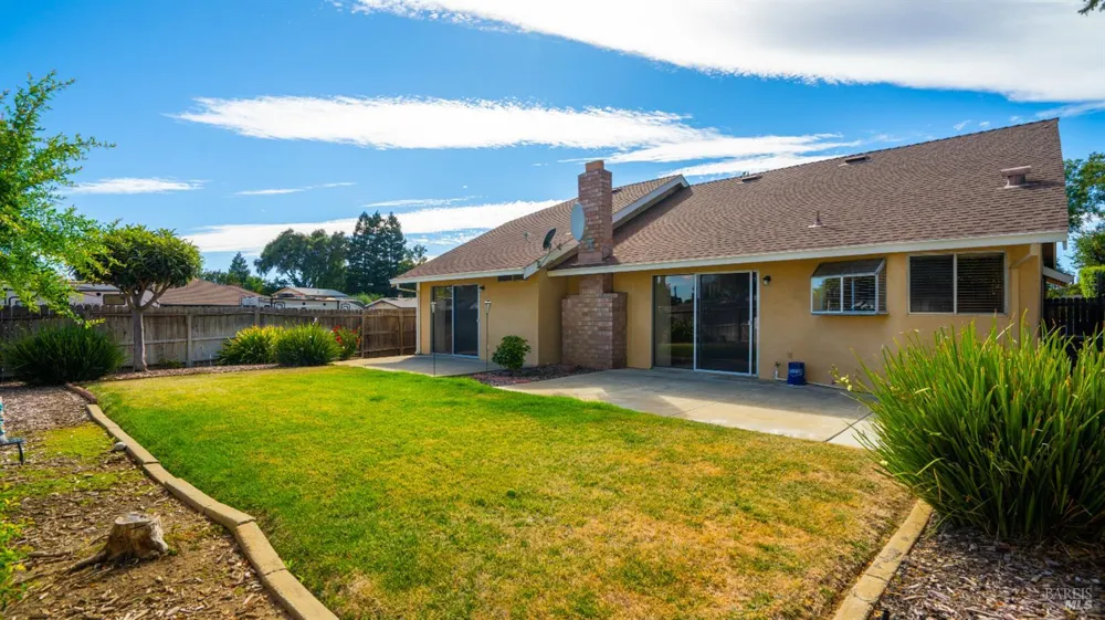 848 Arbor Oaks Drive Vacaville, CA 95687