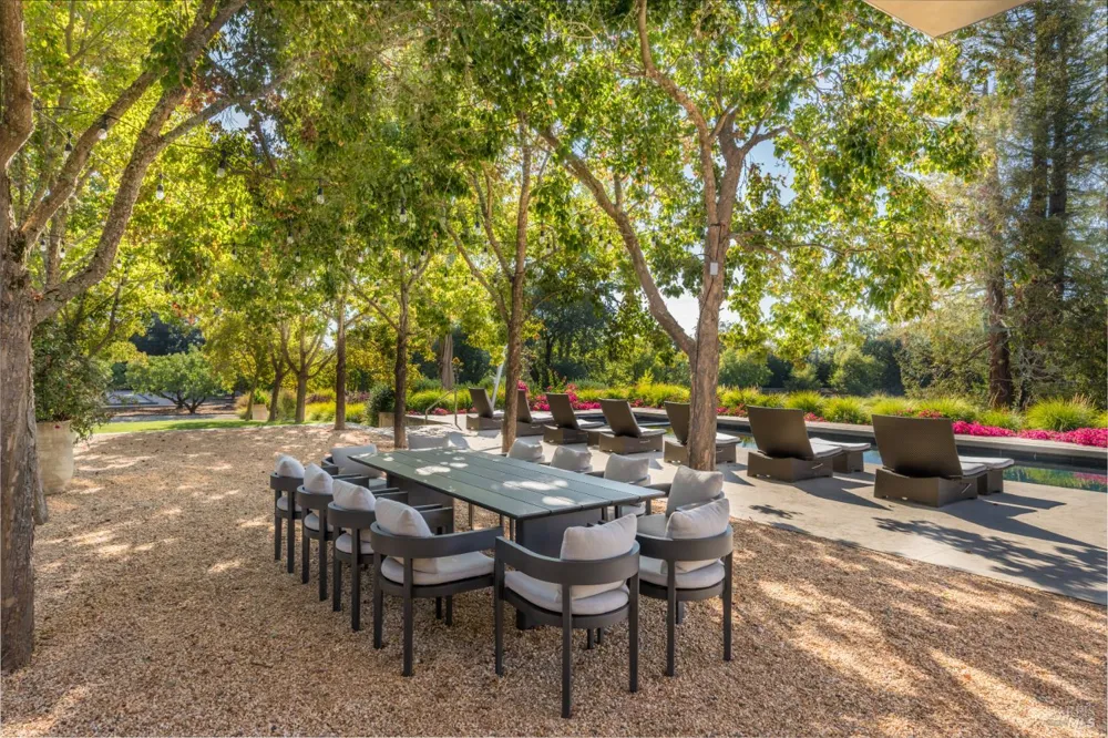 3027 Vichy Avenue Napa, CA 94558